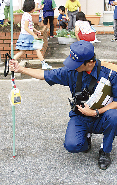 学校で放射線測定