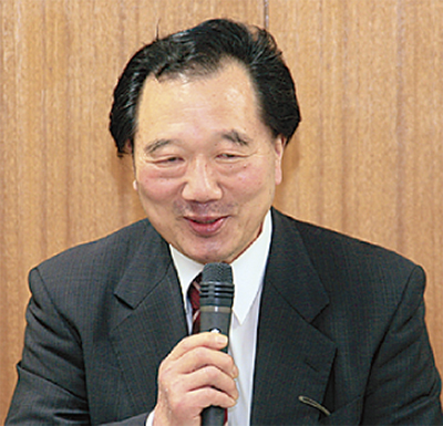 「英知と工夫で前進」