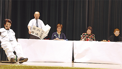 寸劇で自転車事故防げ