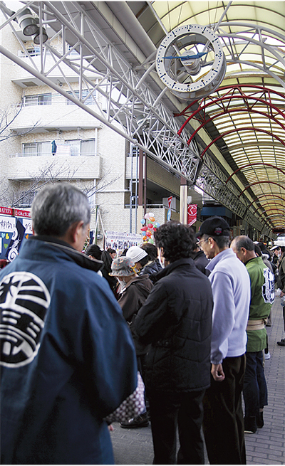 被災地思い 黙とう