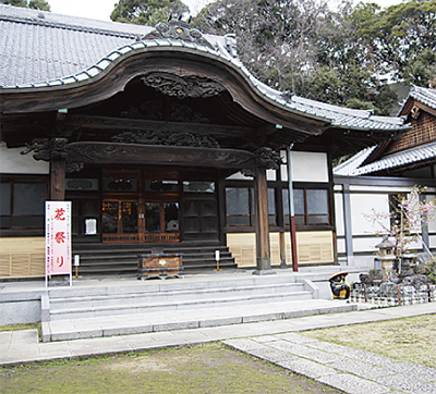勝國寺で花まつり
