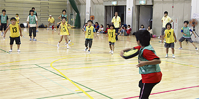ドッヂビー児童が熱戦