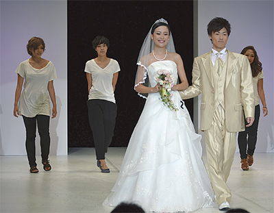 ウエディング大会で優勝