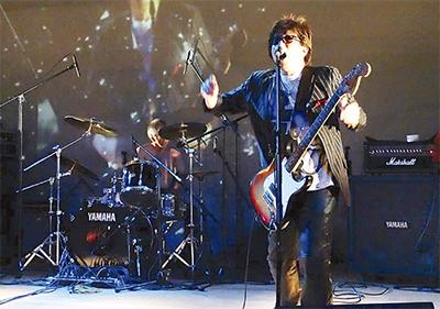 吉野町でロックライブ
