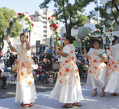 食と文化で世界知る