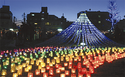 蒔田公園に「光の富士山」