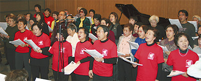 歌で元気に｢第二の成人式｣