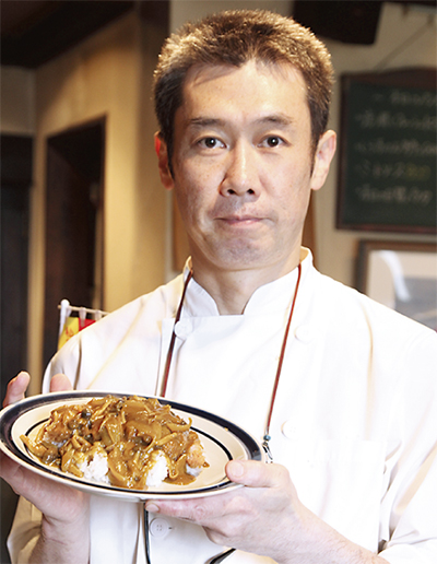 いざ商店街カレー決戦へ