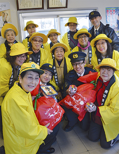 交番へ感謝の贈り物