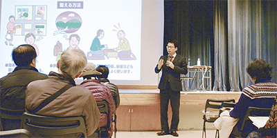 認知症予防策に沸く