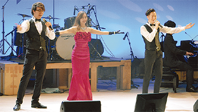 公会堂の良さ音楽で伝える