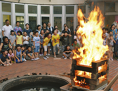 「校内宿泊で夏の思い出を」