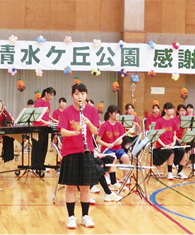 清水ケ丘公園で感謝デー