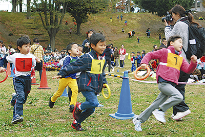 園児300人が全力疾走