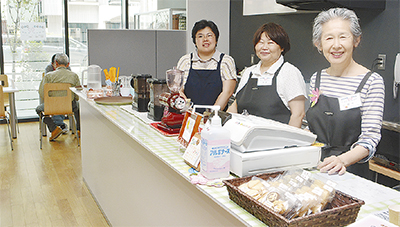 区庁舎内喫茶店が１周年