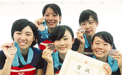 Ｙ校女子５人が銅メダル