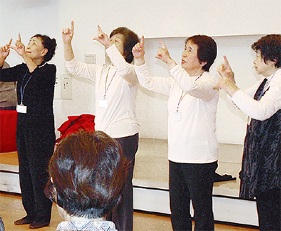 手話寄席で心つなげる