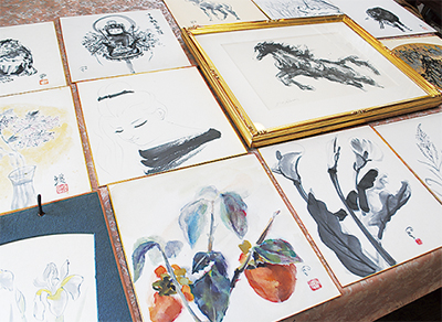 横尾靖 水墨画」色紙展 11日から、梶ヶ谷で | 高津区 | タウンニュース