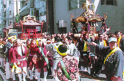 五反田神社で例大祭