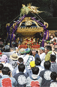 大迫力の大神輿