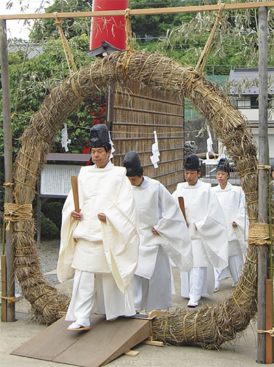 琴平神社で夏越（なごし）の大祓（おおはらい）