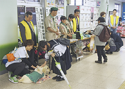 橋本で盲導犬募金と献血