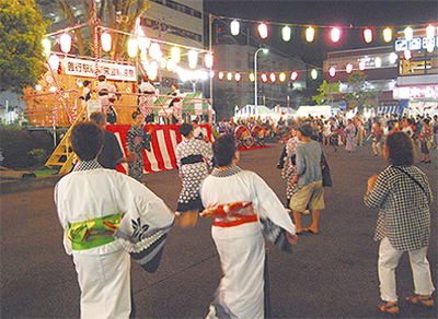 伝統の祭りで地域活性