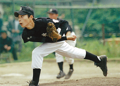 萩園中出身倉本寿彦選手 目標は「日本一の遊撃手」 DeNA期待の背番号5