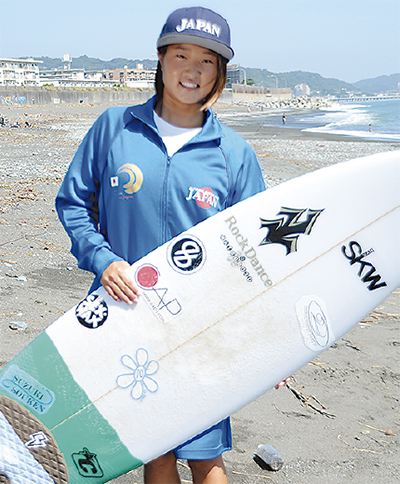 連勝女子高生サーファー