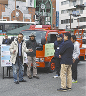 消防自動車ウガンダへ