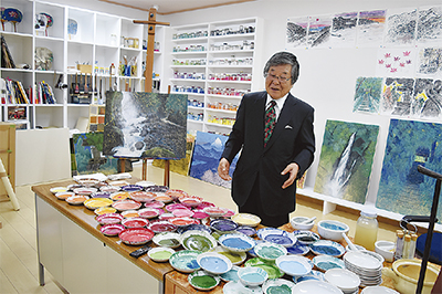 平松礼二画伯の 湯河原 見せるアトリエ | 箱根・湯河原・真鶴 | タウン