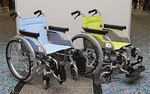 市内の施設へ贈られる車椅子