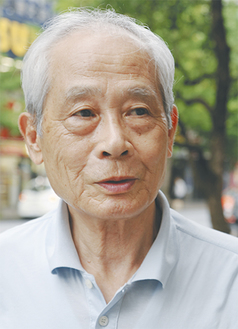 「生活力がついたのは疎開のおかげ」と吉村さん。頭部には今も深い傷痕が残る