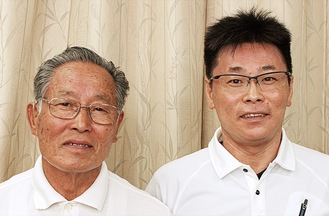 保代表取締役（左）と２代目智宏さん