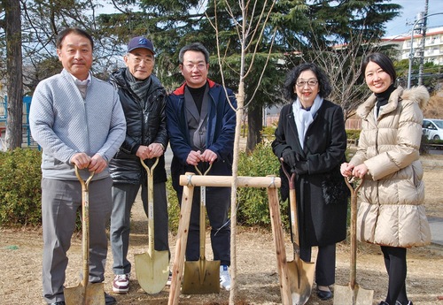 植樹に参加したメンバー