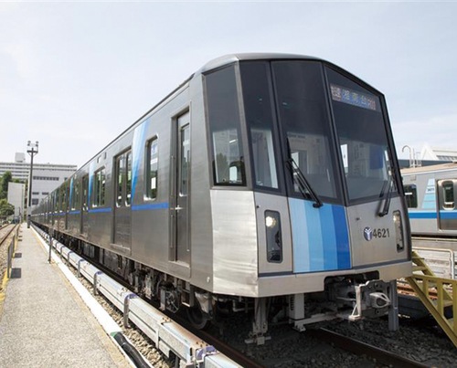 ブルーライン＝市交通局提供