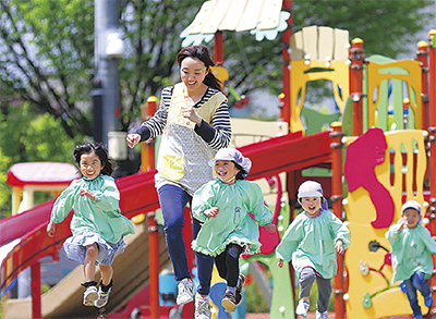 未就園児のための プレスクール３クラス募集開始 鶴川幼稚園 鶴川女子短期大学附属 鶴川幼稚園 鶴川女子短期大学附属 青葉区 タウンニュース