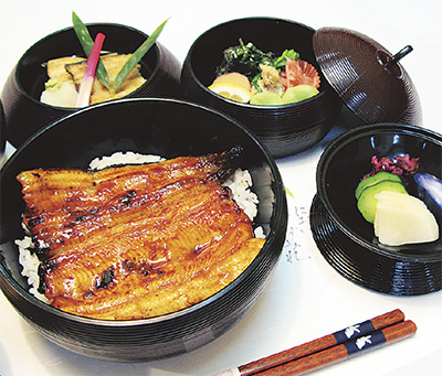 うなぎ弁当 美吉野弁当もお届け 創業45年の味 美吉野の味をご自宅で 迅速対応の出前が好評 京懐石 美吉野 青葉区 タウンニュース