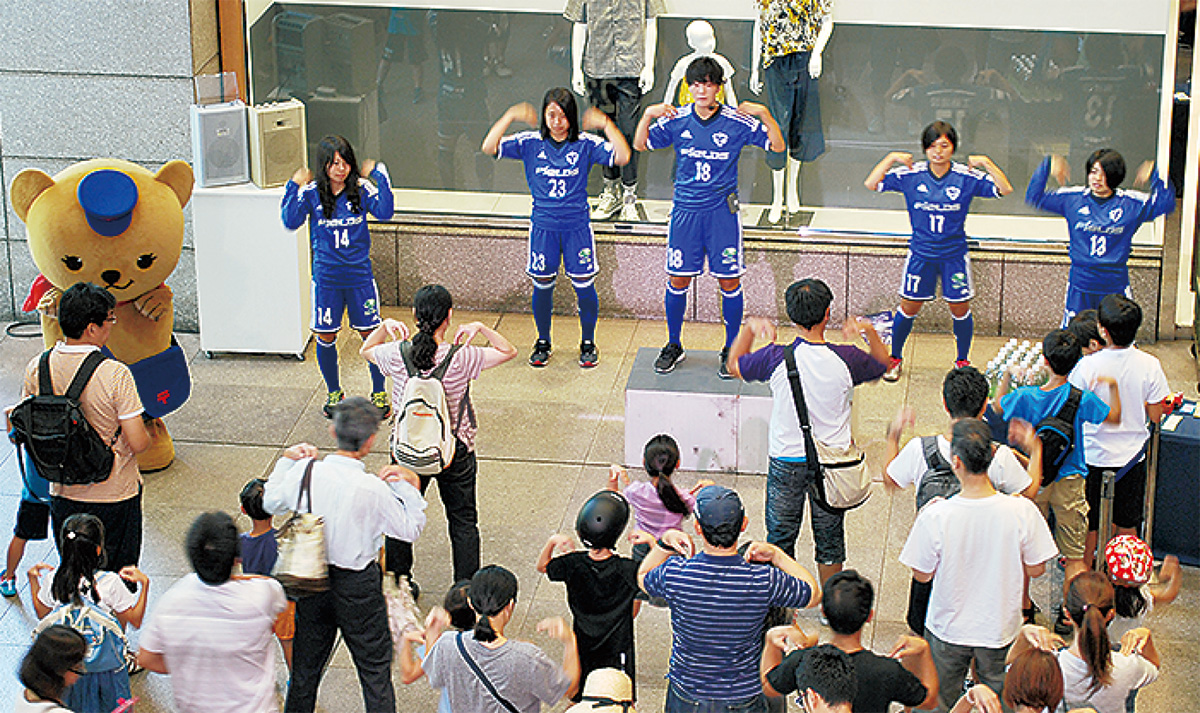 選手と いち に ラジオ体操イベント 青葉区 タウンニュース