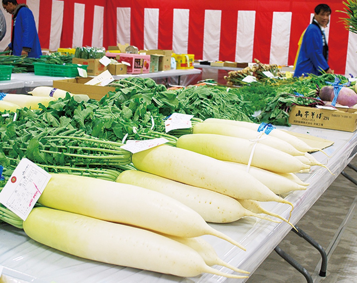実りに感謝、農業まつり (写真1)