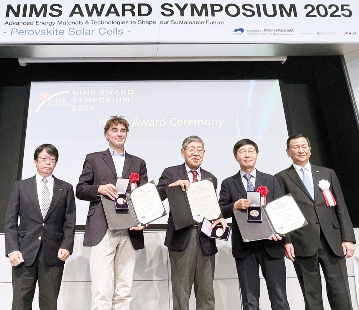 宮坂氏ら先駆者に国際賞