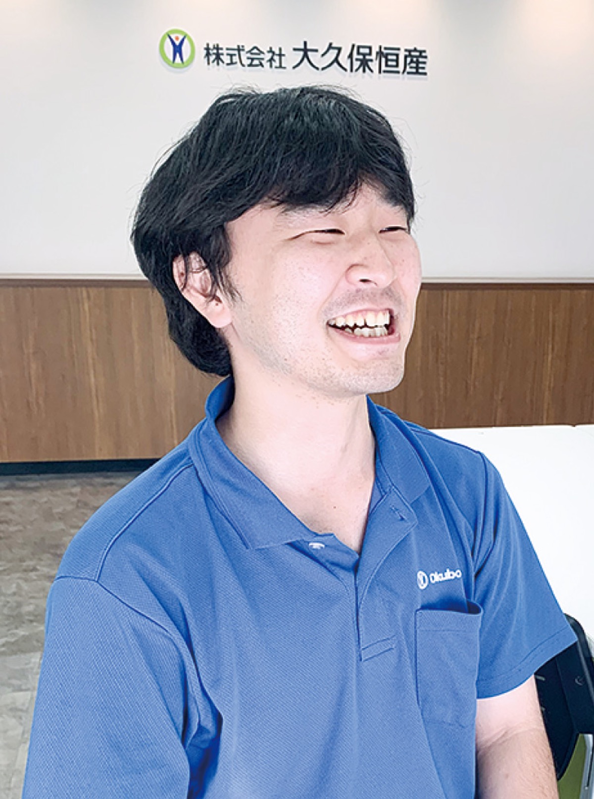 取材を受ける松林さん