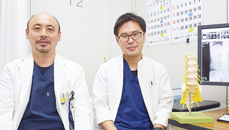 川村副部長（左）と安原医師