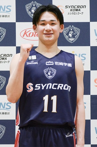 ユース時代と同じ背番号11番を付ける佐藤選手