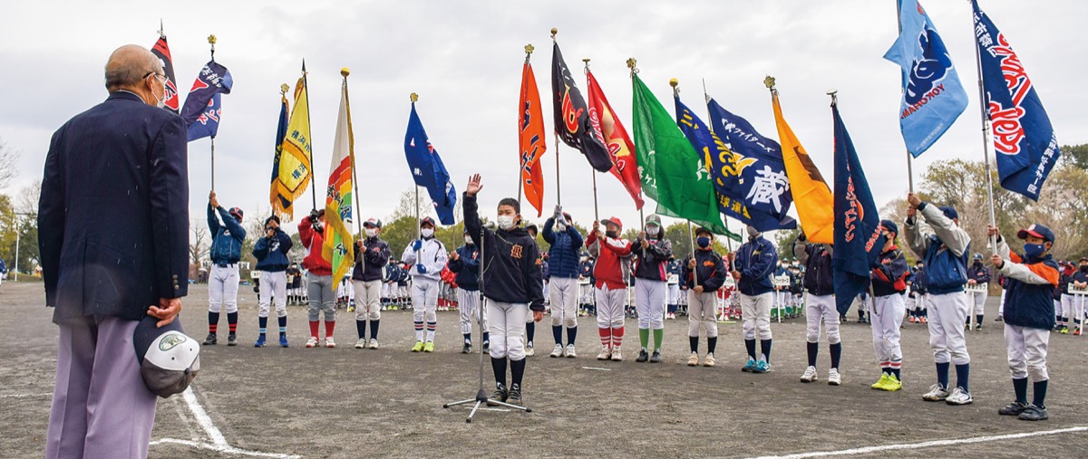 力強く宣誓する篠選手（写真中央）
