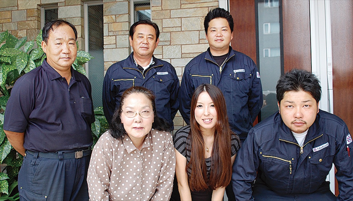 株式会社カワグチの社員一同