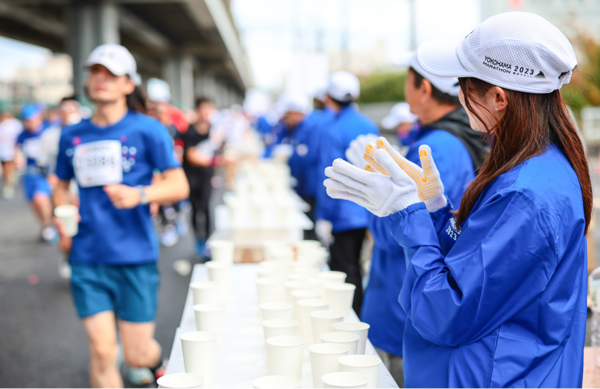 給水所でのボランティア（昨年の様子）