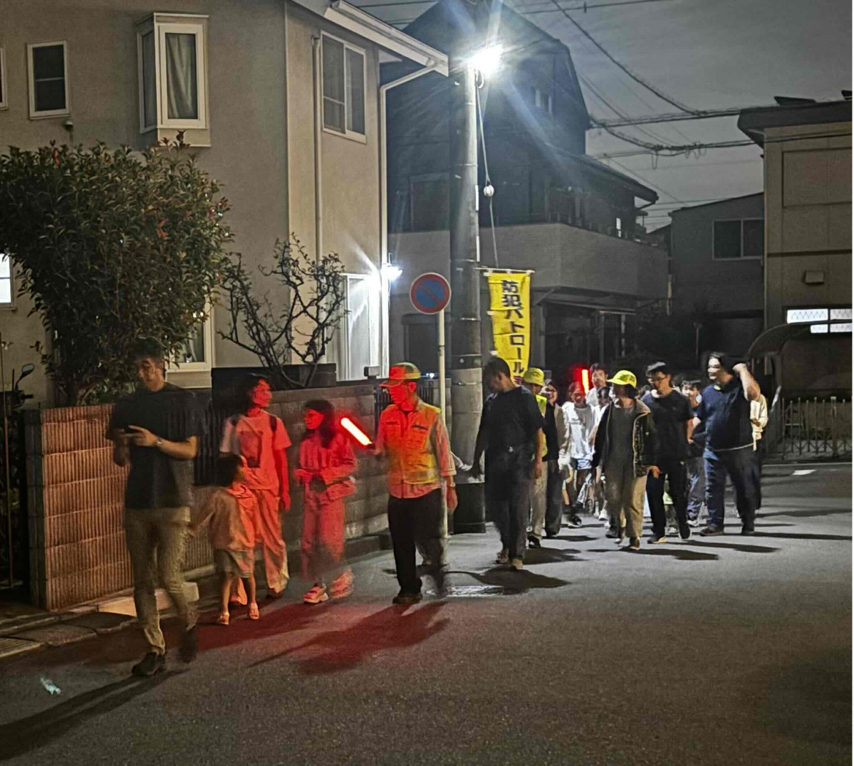 防犯パトロール通じ 交流