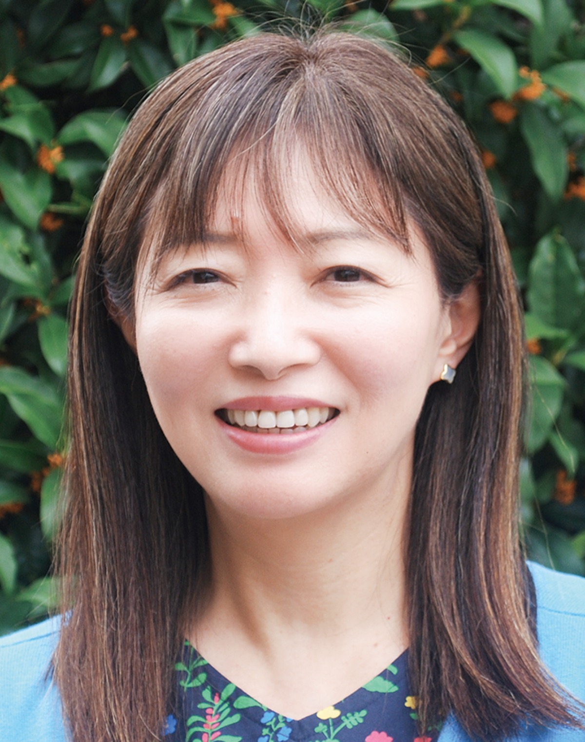 梨屋 アリエさん