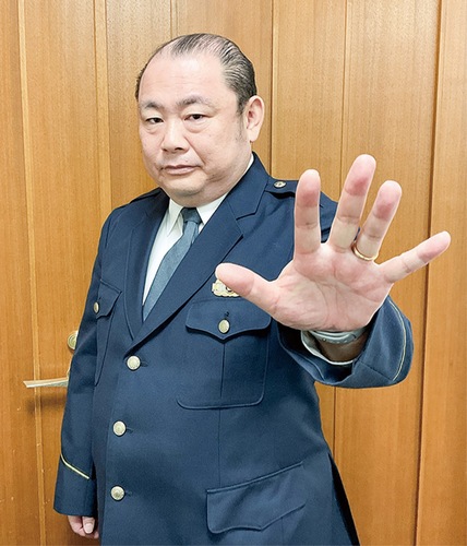 高橋敏行生活安全課長